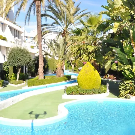 Marbella House Apartamento Duplex Exterior photo