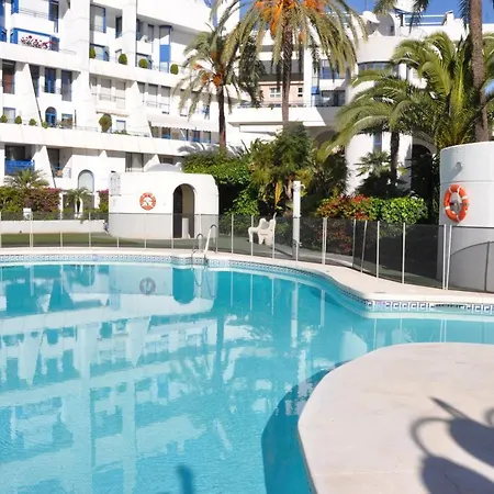 Marbella House Apartamento Duplex Exterior photo